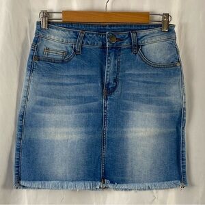 Windsor NWT Women’s Denim Blue Skirt Size Large